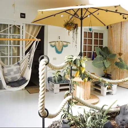 Cozy Apartment, Central And 2 Minutes From The Beach Apartament