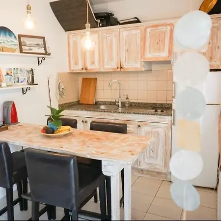Cozy Apartment, Central And 2 Minutes From The Beach Lejlighed *